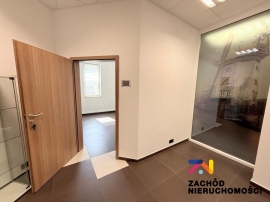 Atrakcyjny lokal ścisłe centrum